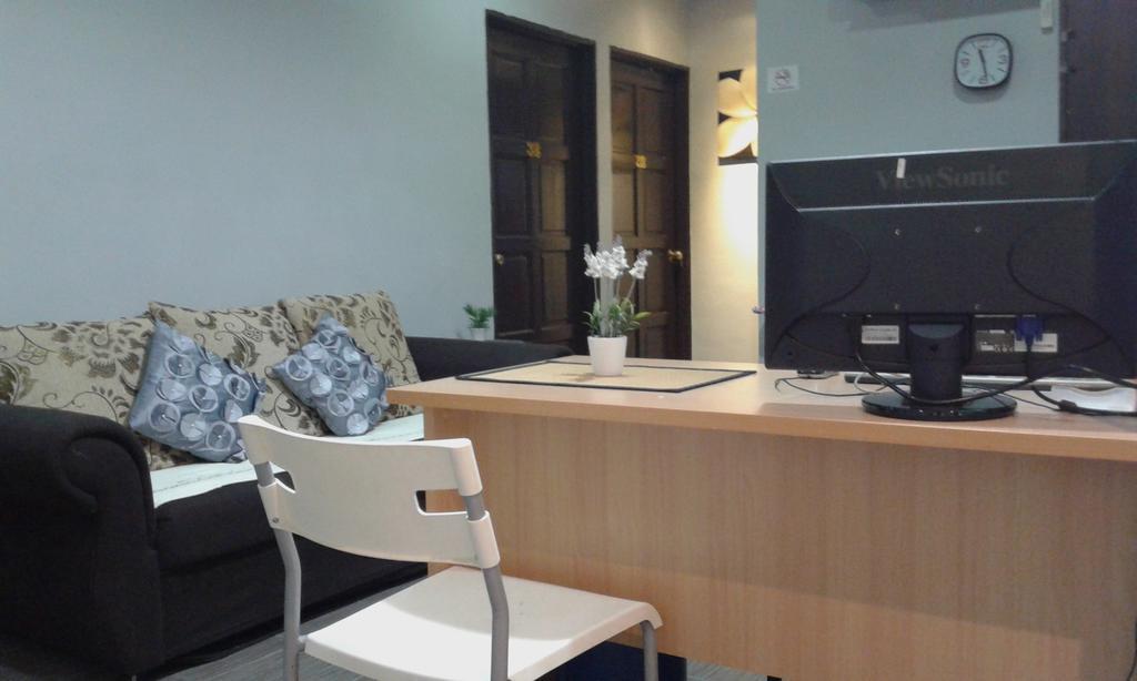 Best Seven Inn Kuah Exterior photo