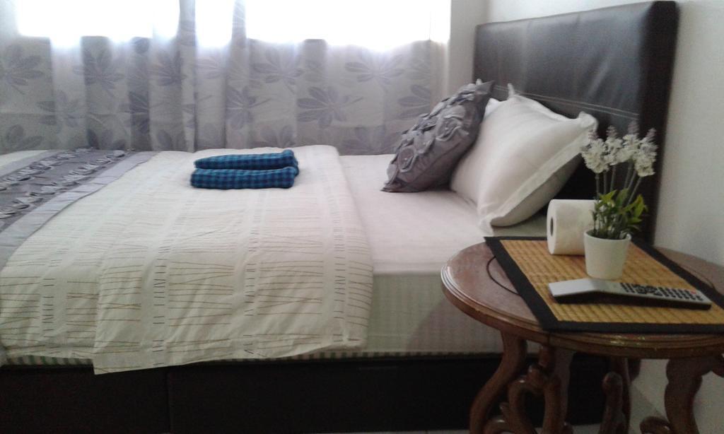 Best Seven Inn Kuah Room photo